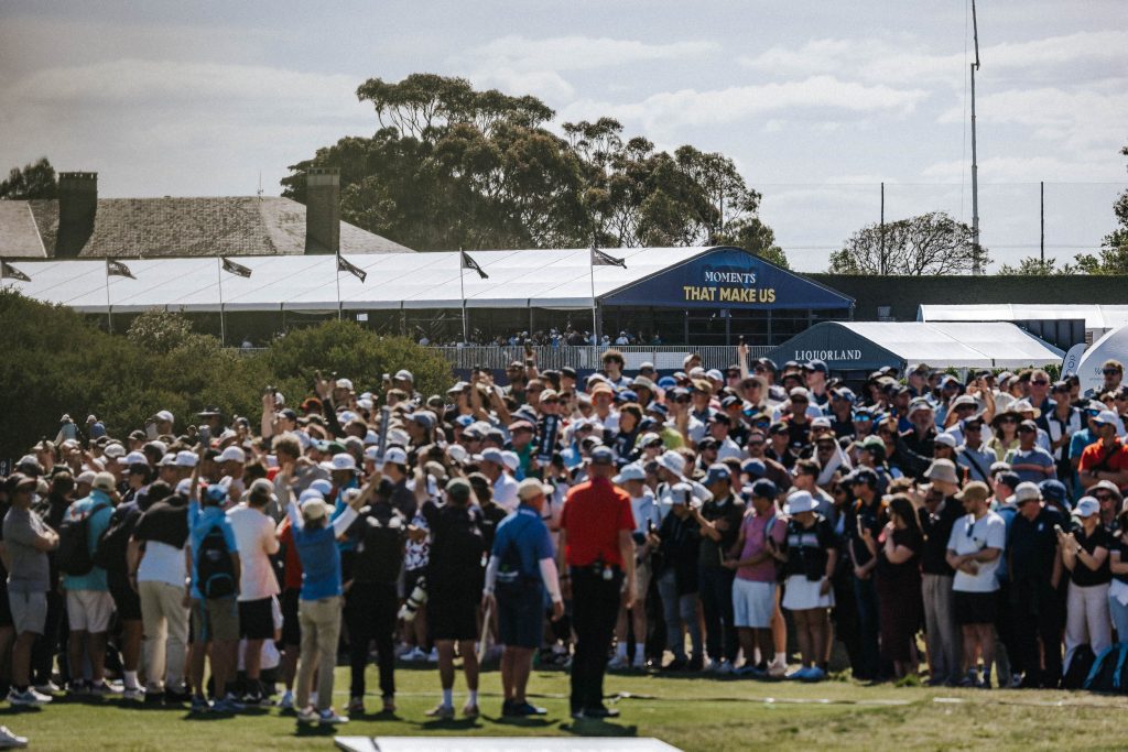 Royal Melbourne Australian Open 2026 William Watt Contours -240